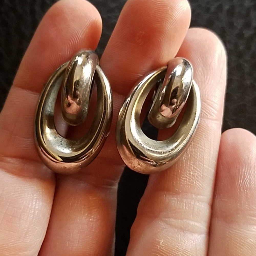 VTG Marino screw-back earrings